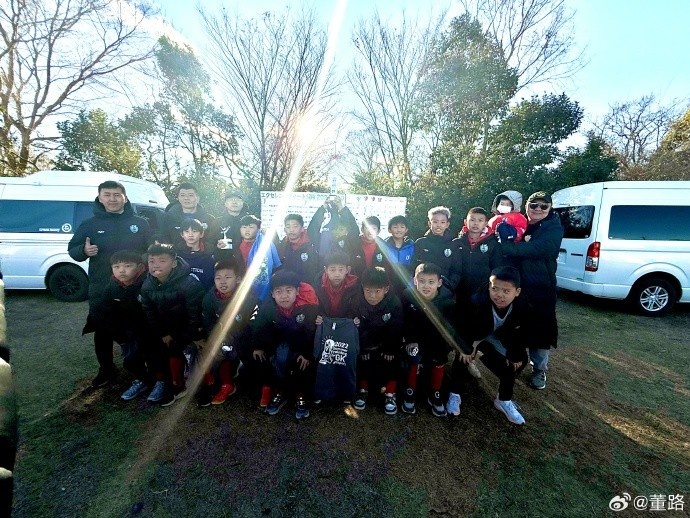  8戰(zhàn)全勝奪日本杯賽冠軍！中國(guó)足球小將發(fā)布感謝信