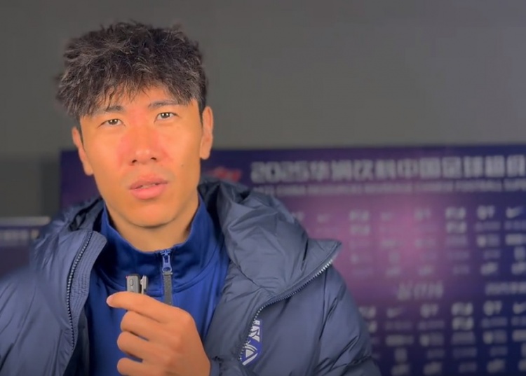  劉奕鳴：今年新援很多還需要磨合期，保持狀態(tài)相信下一場能拿下