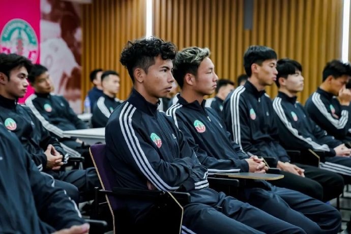  出征中乙！昆明城星足球俱樂部11日舉行新賽季見面會暨出征儀式