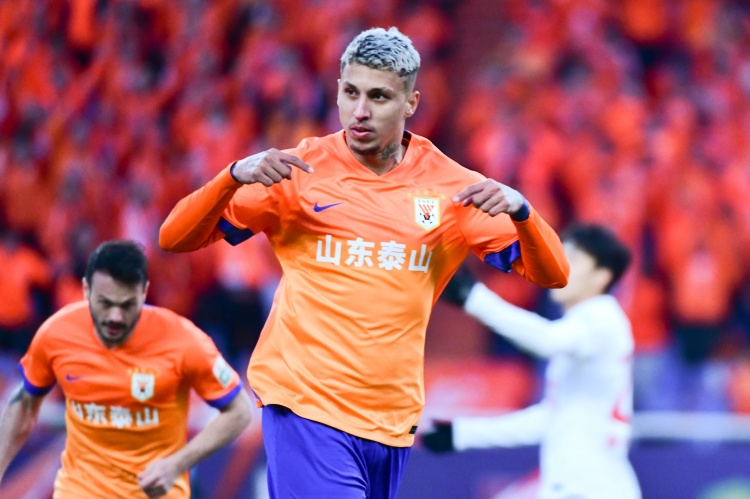  克雷桑：今天我們有理由慶祝，五外援對(duì)提升勝率會(huì)有非常大的幫助