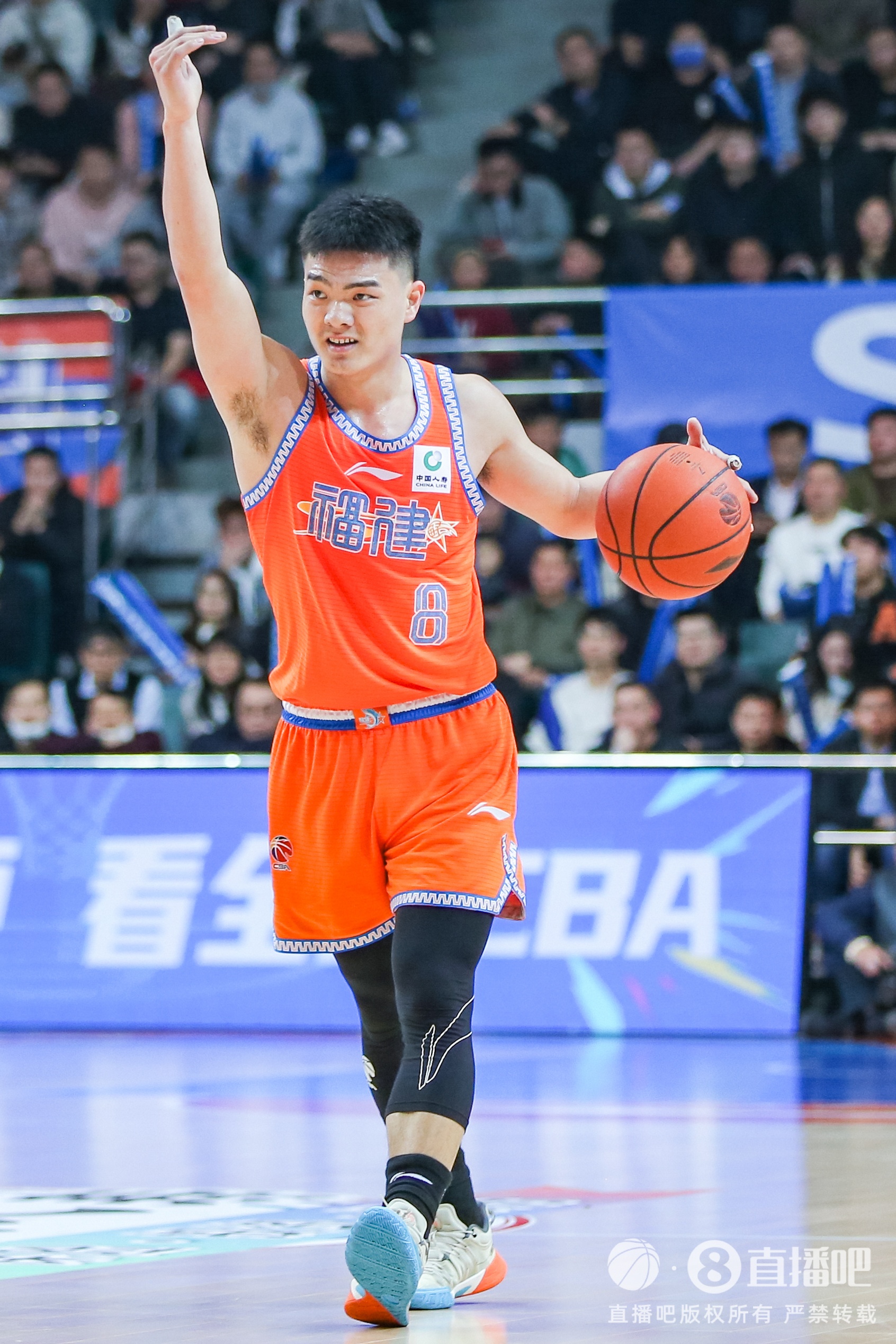  高效替補！黎伊揚11投7中貢獻17分2板4助3斷