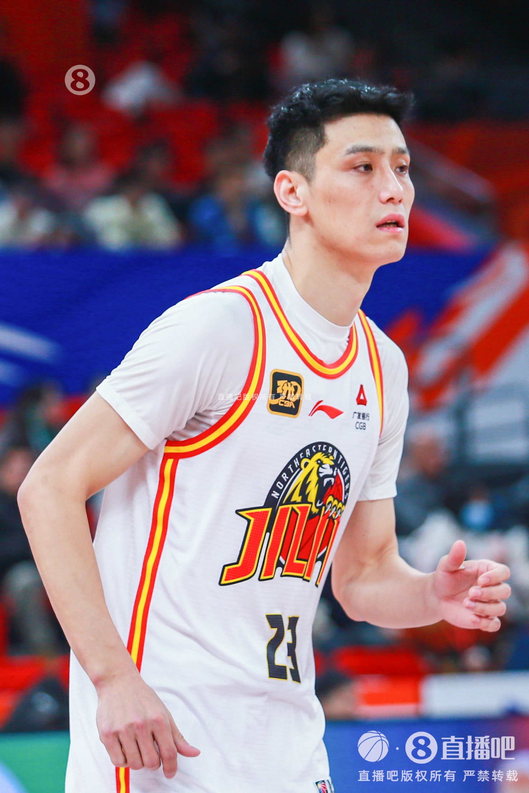  亮眼發(fā)揮！欒利程替補27分鐘 投籃&罰球皆6中6貢獻20分2板2助